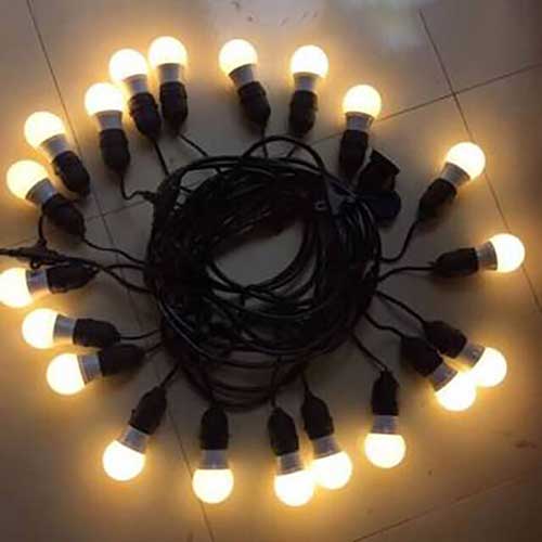 day dui den ngoai troi