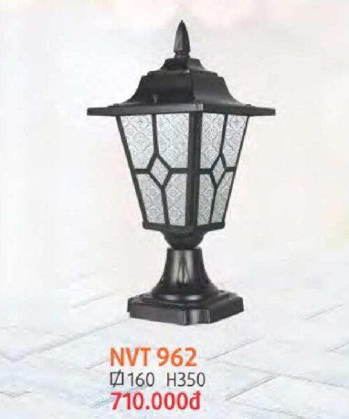 den-tru-cong-san-vuon-nvt-962